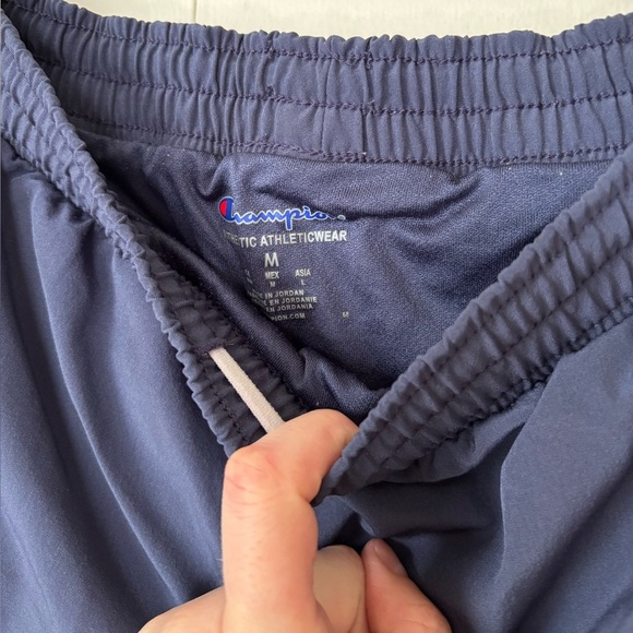 🎉4/30$🎉 Champion Navy Running Shorts – Size Medium - Picture 2 of 4